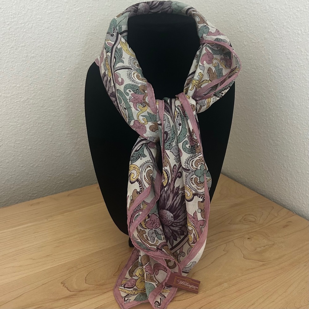 Worthington VTG 100% Silk Scarf Floral Paisley Old Money Quiet Luxury colorful